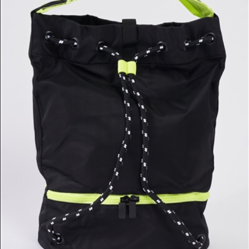 FIORUCCI FUN UNISEX BUCKET BAG BACKPACK - Picture 5 of 6